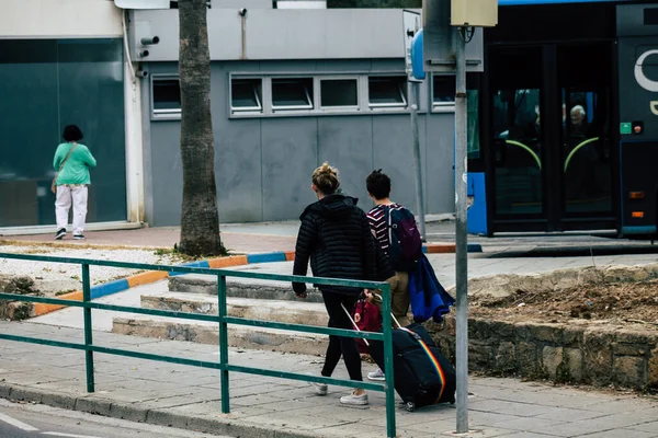 Paphos Cipro Febbraio 2020 Veduta Persone Non Identificate Che Camminano — Foto Stock