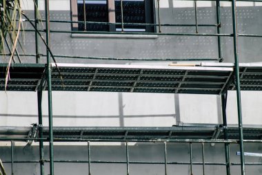 Paphos Kıbrıs Rum Kesimi 03 Mart 2020 'de öğleden sonra Paphos kentinde inşa edilen yeni binanın manzarası