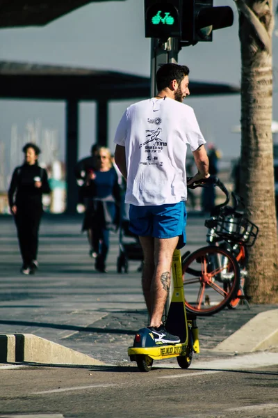 Tel Aviv Israel Febrero 2020 Vista Personas Identificadas Rodando Con — Foto de Stock