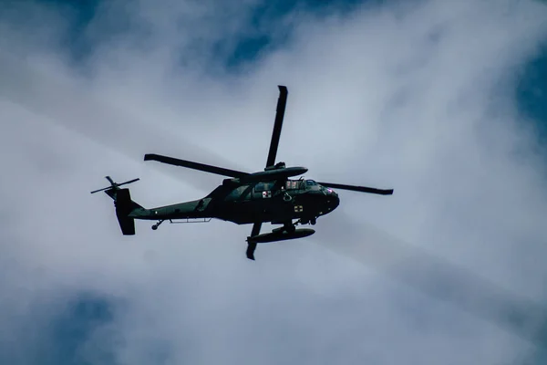 Paphos Cyprus Maart 2020 Bekijk Van Militaire Helikopter Vliegen Lucht — Stockfoto