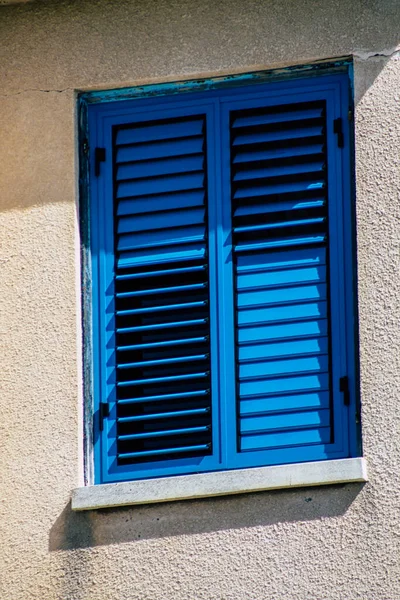 Paphos Chipre Março 2020 Vista Uma Fachada Edifício Nas Ruas — Fotografia de Stock