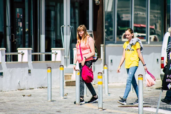 Paphos Cyprus March 2020 View Unidentified Tourist Walking Streets Paphos — Stock Photo, Image