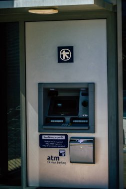 Limasol Kıbrıs Rum Kesimi 11 Mart 2020 Limasol sokaklarında bir ATM görüntüsü