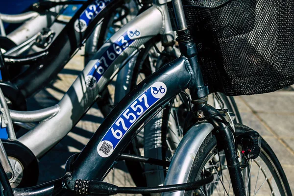 Limassol Chipre Marzo 2020 Vista Bicicleta Para Alquilar Estacionada Las — Foto de Stock