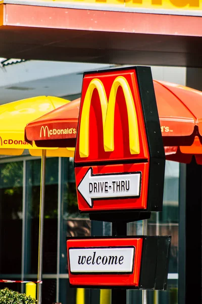 Limassol Cyprus March 2020 View Commercial Sign Streets Limassol Afternoon — Stock Photo, Image