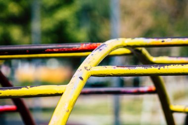 Limasol Kıbrıs Rum Kesimi 20 Mart 2020 Limasol kentinde Coronavirus salgını nedeniyle çocuksuz bir oyun parkı manzarası