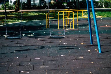 Limasol Kıbrıs Rum Kesimi 20 Mart 2020 Limasol kentinde Coronavirus salgını nedeniyle çocuksuz bir oyun parkı manzarası