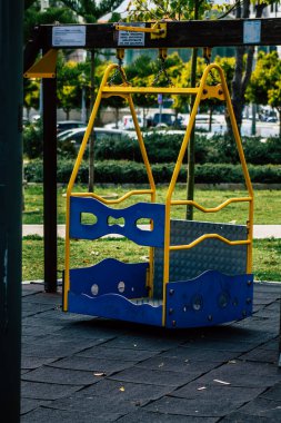 Limasol Kıbrıs Rum Kesimi 20 Mart 2020 Limasol kentinde Coronavirus salgını nedeniyle çocuksuz bir oyun parkı manzarası