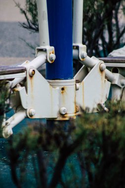 Limasol Kıbrıs Rum Kesimi 20 Mart 2020 Limasol kentinde Coronavirus salgını nedeniyle kamu spor tesislerine bakmaktadır.