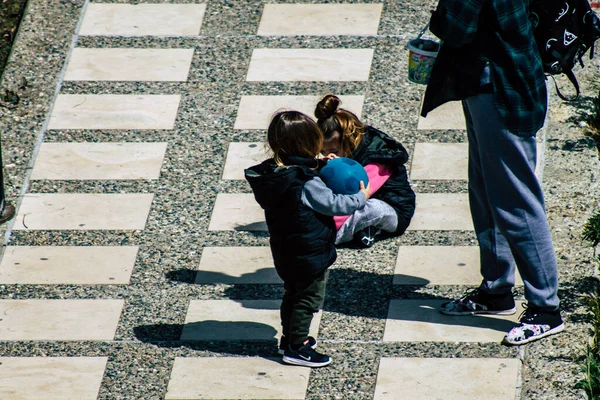 Limassol Chipre Marzo 2020 Vista Niños Identificados Caminando Por Las — Foto de Stock