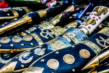 Kathmandu Nepal Eylül 01, 2018 Kathmandu sokaklarında satılan dekoratif nesnelerin kapatılması