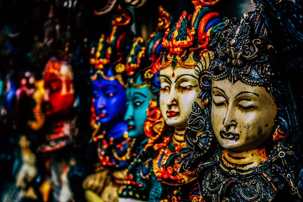 Kathmandu Nepal Setembro 2018 Fecho Objetos Decorativos Vendidos Nas Ruas — Fotografia de Stock