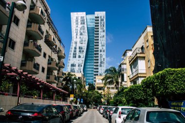 Tel Aviv İsrail 31 Mart 2020 'de Tel Aviv' in boş caddelerini Coronavirus 'un yayılmasını önlemek için nüfusun karantinası sırasında görüntüledi.