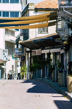 Limasol Kıbrıs Rum Kesimi 01 Nisan 2020. Kıbrıs Rum Kesimi 'nde Coronavirüs' ün yayılmasını önlemek için halkın karantinası sırasında Limasol 'un boş sokaklarının görüntüsü