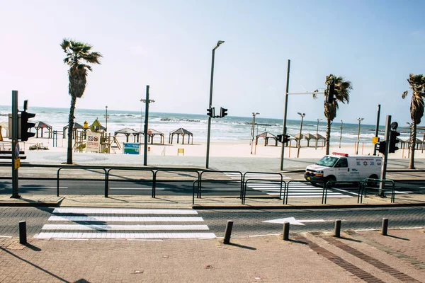 Tel Aviv Srail Nisan 2020 Tel Aviv Sokaklarında Yuvarlanan Bir — Stok fotoğraf