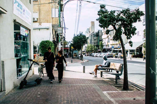 Tel Aviv Israel Abril 2020 Vista Pessoas Não Identificadas Andando — Fotografia de Stock