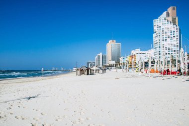 Tel Aviv İsrail, 2 Nisan 2020 'de Tel Aviv' in boş plajlarını koronavirüsün yayılmasını önlemek için karantinaya aldı.