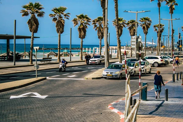 Tel Aviv Israel April 2020 View Unidentified People Walking Empty — Stock Photo, Image