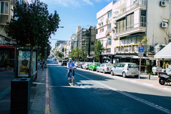 Tel Aviv Israel Abril 2020 Vista Personas Identificadas Rodando Las — Foto de Stock