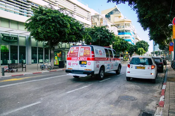 Tel Aviv Israel Abril 2020 Vista Una Ambulancia Israelí Rodando — Foto de Stock