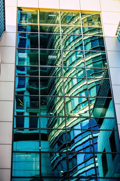 Tel Aviv Israel Enero 2018 Vista Fachada Edificio Moderno Las — Foto de Stock