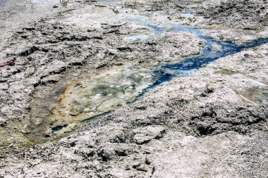 Ölü Deniz İsrail 21 Nisan 2018, İsrail 'deki Ölü Deniz' den kristal tuza yakın çekim