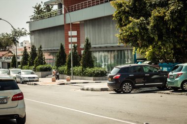 Kıbrıs Rum Kesimi 16 Nisan 2020, Kıbrıs Rum Kesimi 'nde Coronavirüs' ün yayılmasını önlemek için halkın karantinası sırasında Limasol 'un boş sokaklarının görüntüsü