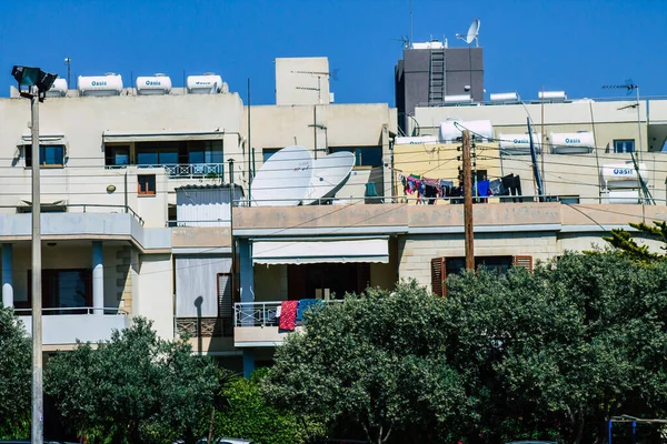 Limassol Chipre Abril 2020 Vista Uma Fachada Edifício Moderno Nas — Fotografia de Stock