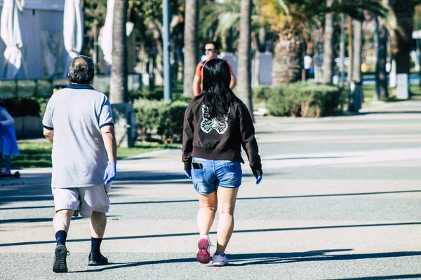Limassol Chipre Mayo 2020 Vista Personas Identificadas Caminando Por Las — Foto de Stock