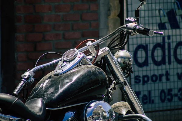 Лимассол Кипр Мая 2020 Года Крупный План Мотоцикла Припаркованного Улицах — стоковое фото