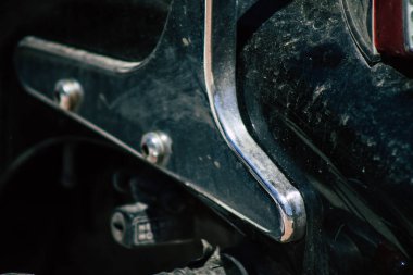 Kıbrıs Rum Kesimi 10 Mayıs 2020 'de Kıbrıs Rum Kesimi' nin Limasol adasında park halindeki Honda VLX motosikletine yakın çekim