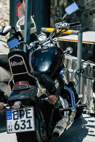 Λεμεσός Κύπρος Μαΐου 2020 Κλείσιμο Μοτοσικλέτας Honda Vlx Παρκαρισμένης Στους — Φωτογραφία Αρχείου