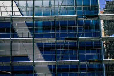 Kıbrıs Rum Kesimi 10 Mayıs 2020 'de Kıbrıs Rum Kesimi' nin Limasol kentinde inşa halindeki yeni bir binanın manzarası