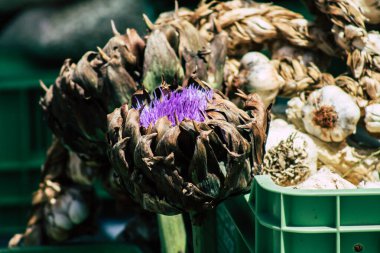 Limasol Kıbrıs Rum Kesimi 16 Mayıs 2020 Sabahleyin Limasol pazarında satılan çeşitli sebzelerin manzarası