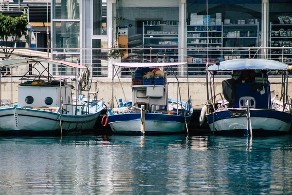 Limassol Cipro Maggio 2020 Avvicinamento Una Barca Ormeggiata Nel Porto — Foto Stock