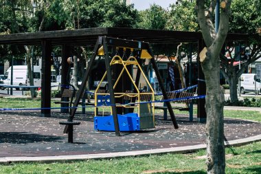 Limasol Kıbrıs Rum Kesimi 21 Mayıs 2020 Limasol kentinde Coronavirüs salgını nedeniyle çocuksuz bir oyun parkı manzarası