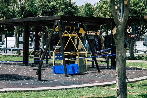 Limasol Kıbrıs Rum Kesimi 21 Mayıs 2020 Limasol kentinde Coronavirüs salgını nedeniyle çocuksuz bir oyun parkı manzarası