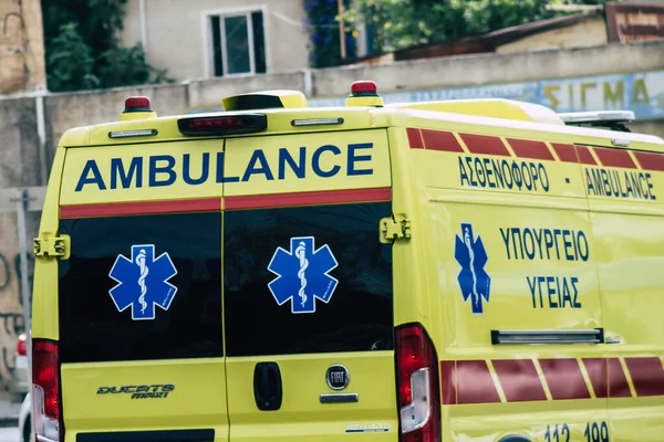 Limassol Cipro Maggio 2020 Veduta Una Tradizionale Ambulanza Cipriota Che — Foto Stock