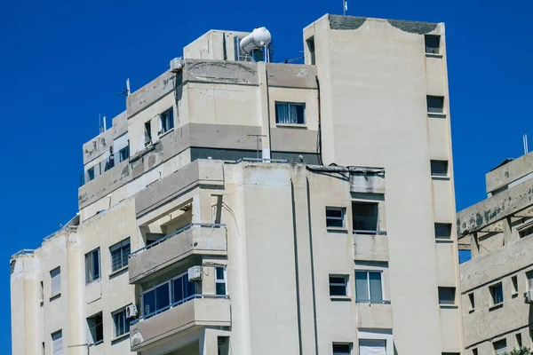 Limassol Zypern Mai 2020 Blick Auf Die Fassade Eines Gebäudes — Stockfoto