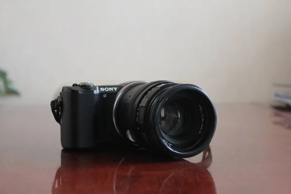 Masada bir kamera var. Yüksek kalite fotoğraf