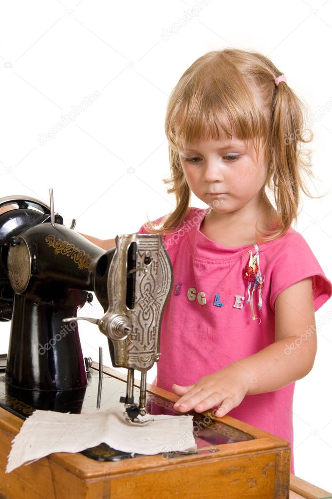 child learn sewing