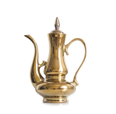 Beyaz bir arka plan üzerinde Doğu seramik sürahi