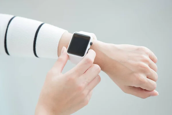 Show your smart watch — Stock Photo, Image