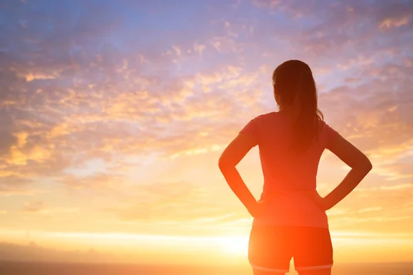 Silhouette of woman with sunlight — Stock Photo, Image