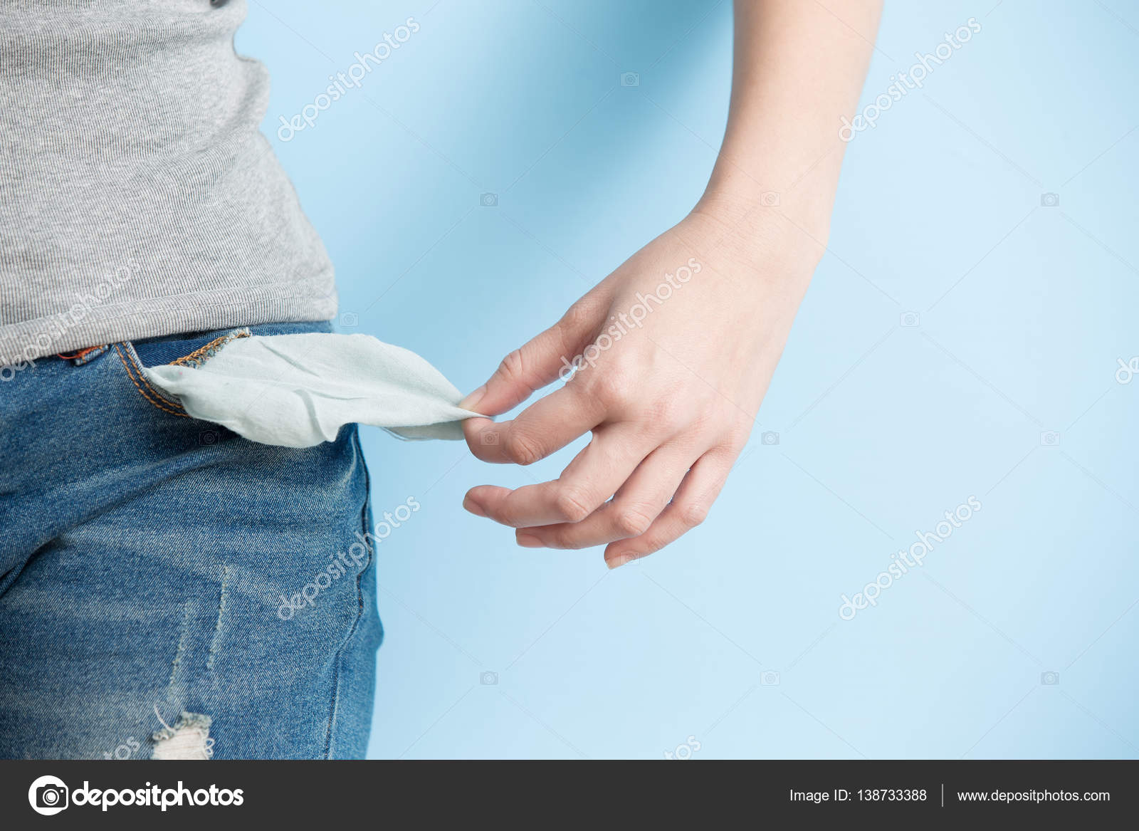 Woman showing empty pocket Stock Photo by ©ryanking999 138733388