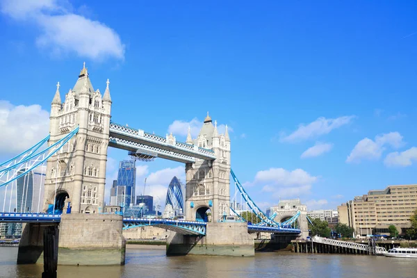 Londra 'daki kule köprüsü — Stok fotoğraf