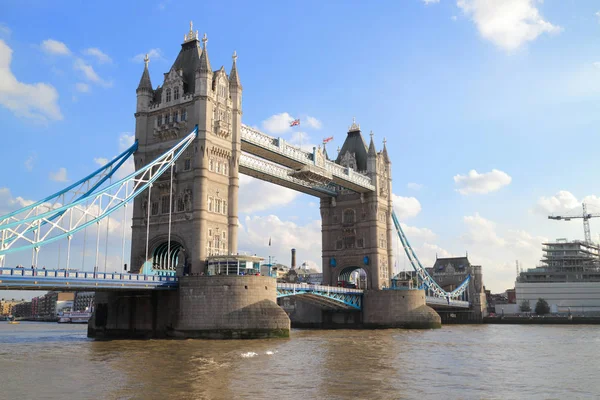 Tower Bridge à Londres — Photo