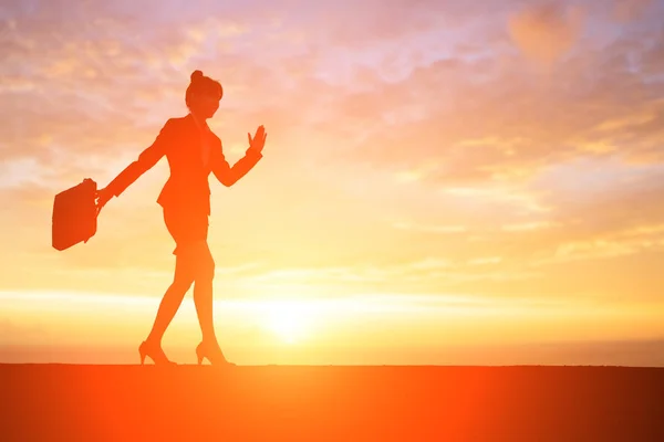 Business woman walking — Stock Photo, Image