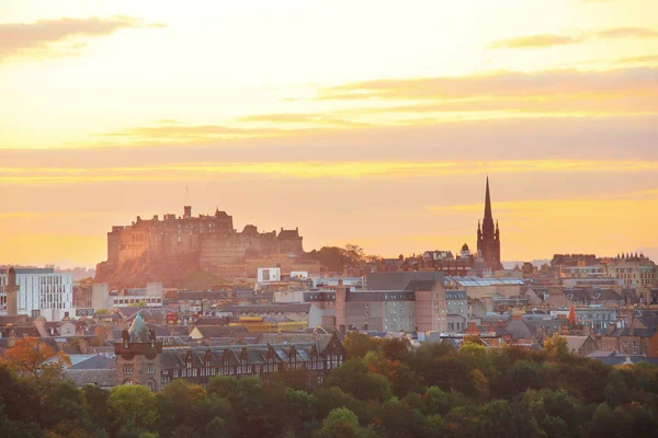 Wunderschöne Landschaft von Edinburgh — Stockfoto