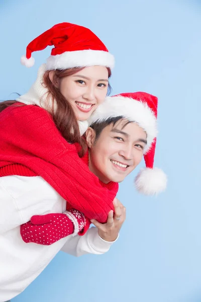 Pareja con sombreros alegres — Foto de Stock